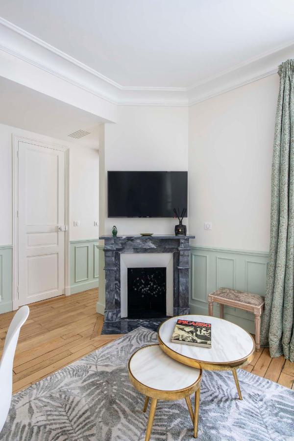 Le Beau Marais - Luxury Apartments, Air Cond, Lift Paris Dış mekan fotoğraf